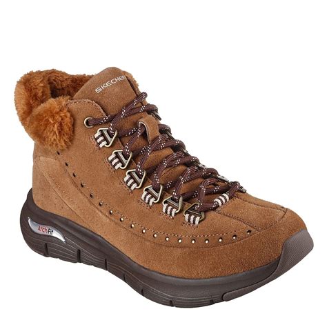 Adventure in rugged comfort and support with Skechers Relaxed Fit&174; Arch Fit&174; Dawson - Argosa. . Skechers arch fit boot